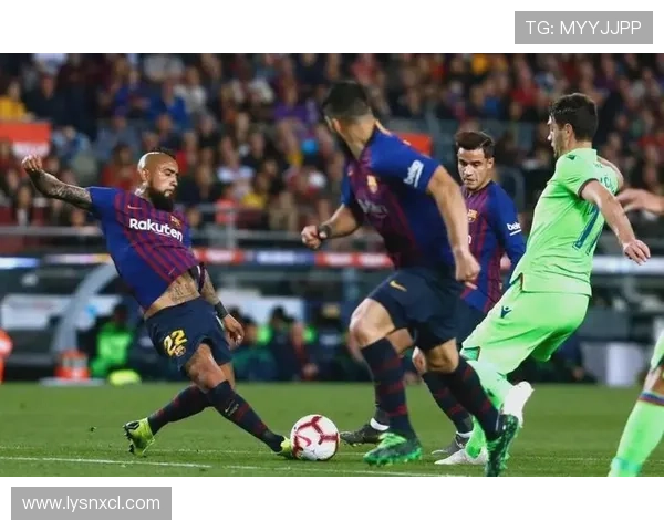 强强决莱万特巴萨首发阵容名单